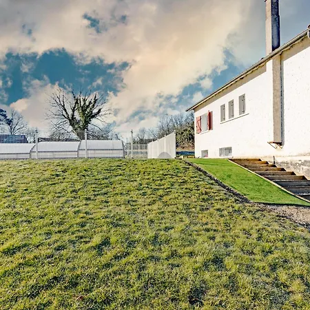 Maison Au Calme Et Piscine Privee Semesterbostad *