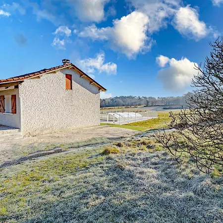 Maison Au Calme Et Piscine Privee Semesterbostad